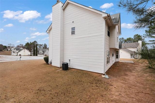5333 Knights Landing, Ellenwood, GA 30294