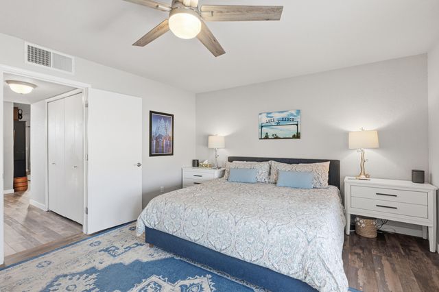 5132 La Fiesta Drive NE, Albuquerque, NM 87109