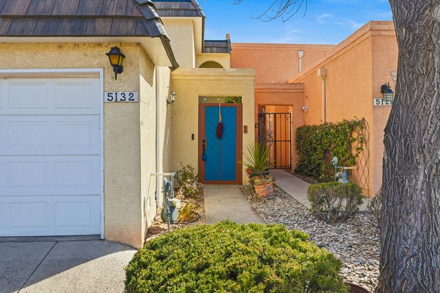 5132 La Fiesta Drive NE, Albuquerque, NM 87109