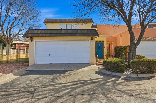 5132 La Fiesta Drive NE, Albuquerque, NM 87109