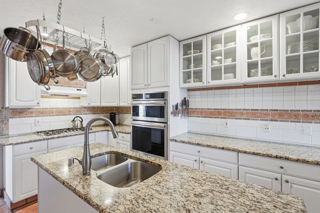 5132 La Fiesta Drive NE, Albuquerque, NM 87109