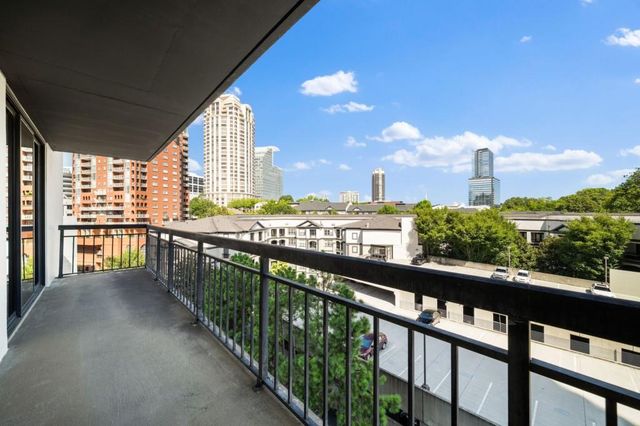 3481 Lakeside Drive NE 1107, Atlanta, GA 30326