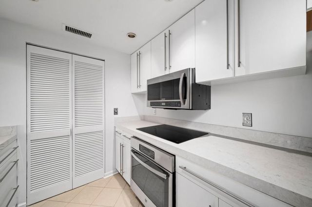 3481 Lakeside Drive NE 1107, Atlanta, GA 30326