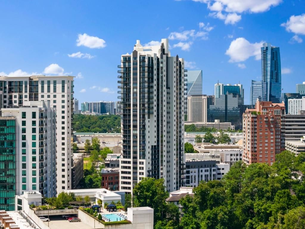 3481 Lakeside Drive NE 1107, Atlanta, GA 30326