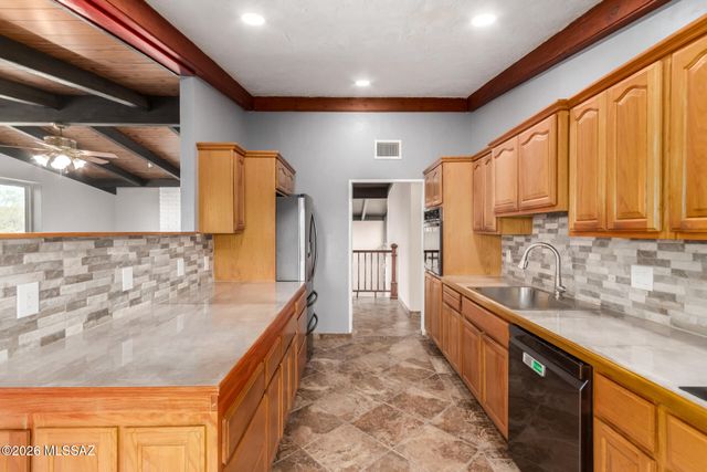 412 Bury Court, Rio Rico, AZ 85648