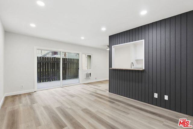 4836 Hollow Corner Road 312, Culver City, CA 90230