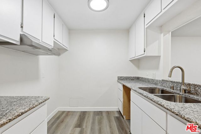 4836 Hollow Corner Road 312, Culver City, CA 90230