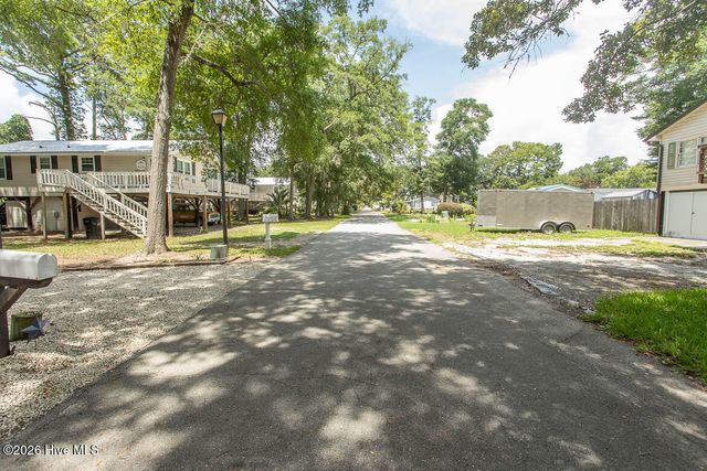 2001 Oakland Drive SW, Ocean Isle Beach, NC 28469