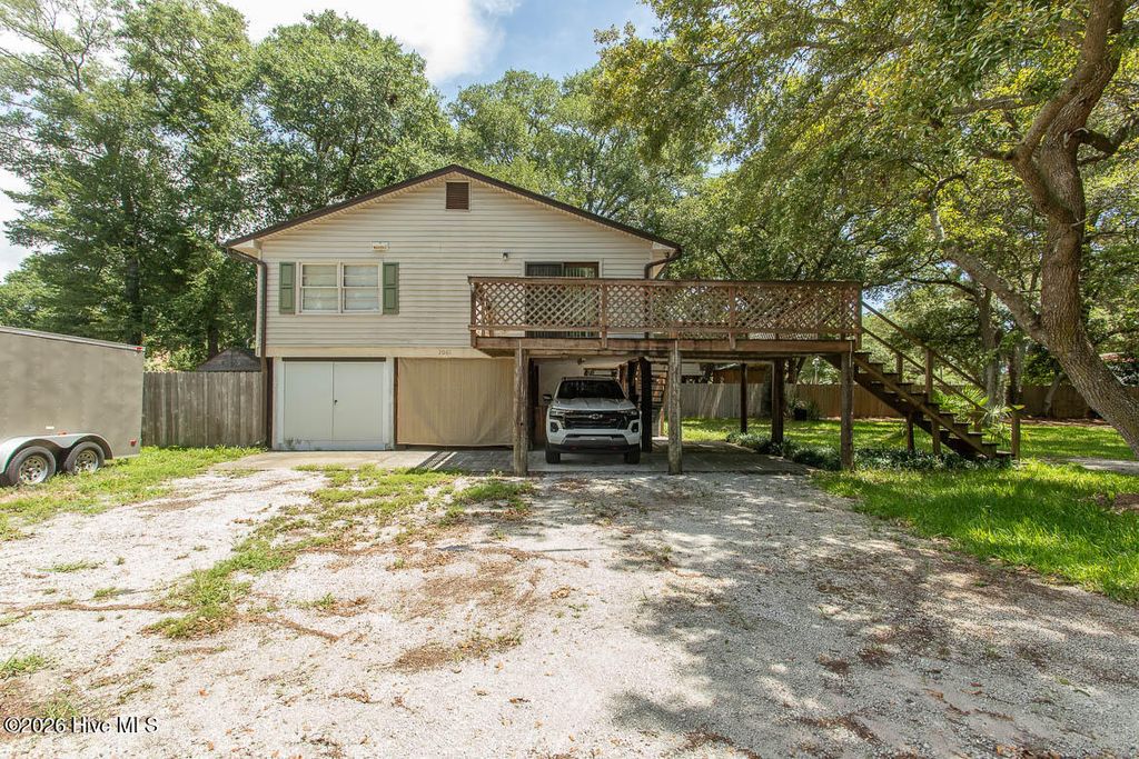 2001 Oakland Drive SW, Ocean Isle Beach, NC 28469