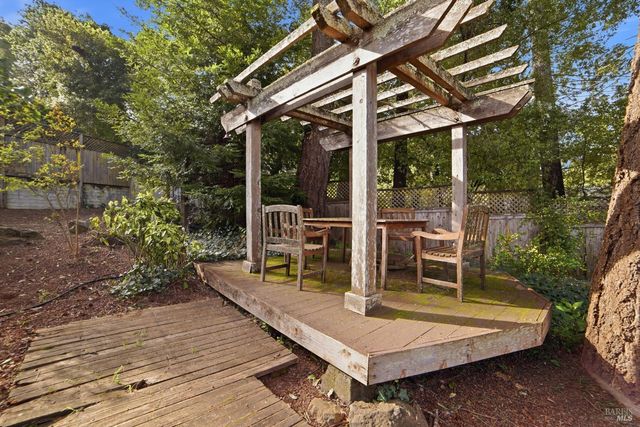 2656 Fir Park Way, Santa Rosa, CA 95404