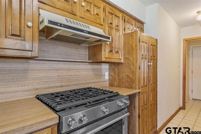 14885 Willowwood, Tyler, TX 75703