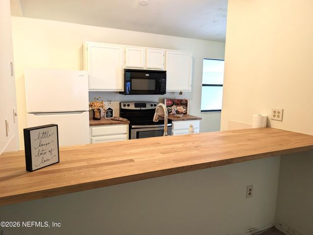116 BISCAYNE Drive, Florahome, FL 32140