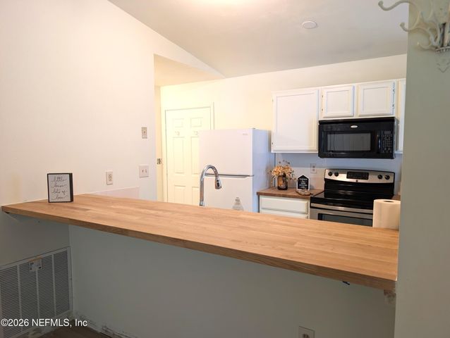 116 BISCAYNE Drive, Florahome, FL 32140