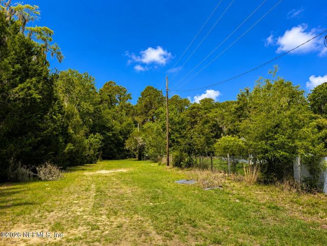 116 BISCAYNE Drive, Florahome, FL 32140