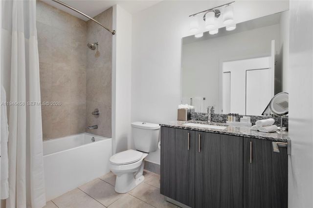 5350 NW 84th Ave 2004, Doral, FL 33166