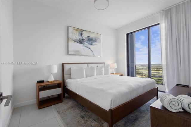 5350 NW 84th Ave 2004, Doral, FL 33166