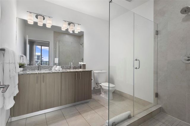 5350 NW 84th Ave 2004, Doral, FL 33166