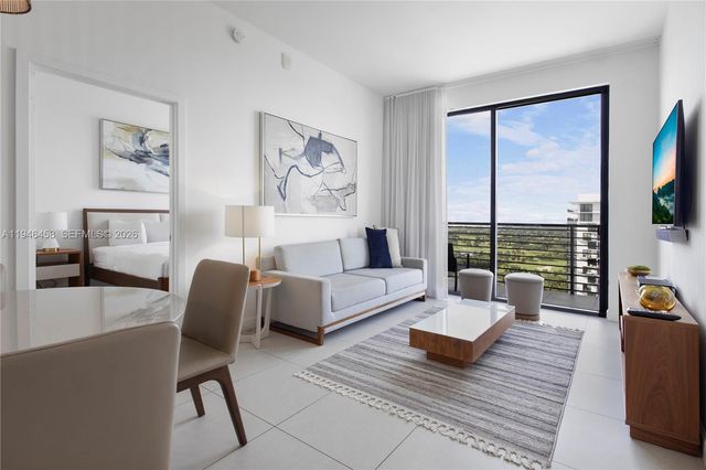 5350 NW 84th Ave 2004, Doral, FL 33166