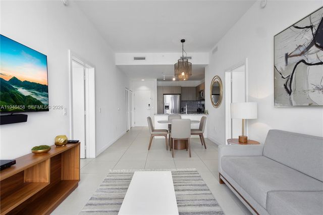 5350 NW 84th Ave 2004, Doral, FL 33166