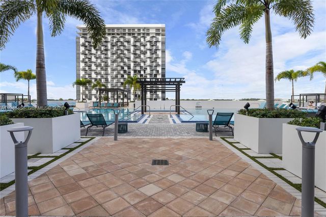 5350 NW 84th Ave 2004, Doral, FL 33166