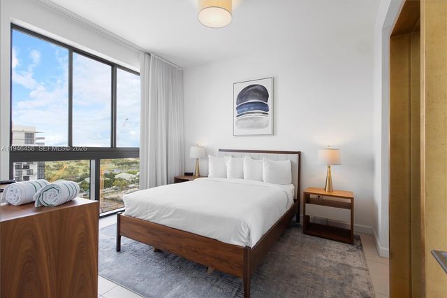 5350 NW 84th Ave 2004, Doral, FL 33166