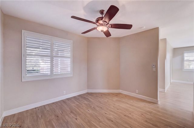 4950 Crooked Stick Way NA, Las Vegas, NV 89113