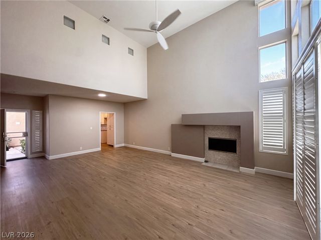 4950 Crooked Stick Way NA, Las Vegas, NV 89113