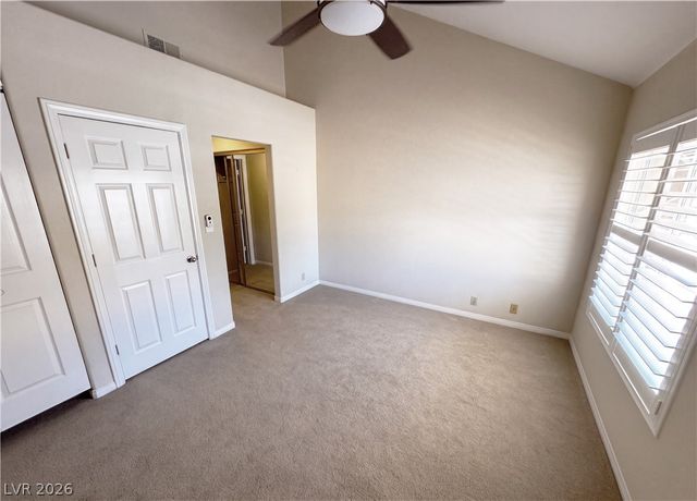 4950 Crooked Stick Way NA, Las Vegas, NV 89113