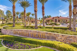 4950 Crooked Stick Way NA, Las Vegas, NV 89113