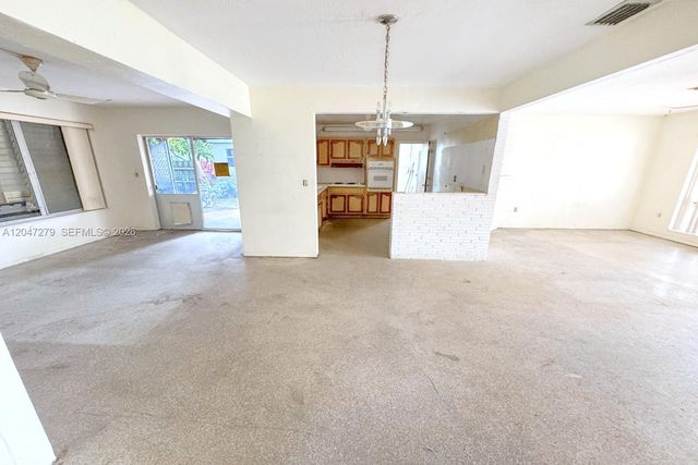 7912 Juniper St, Miramar, FL 33023