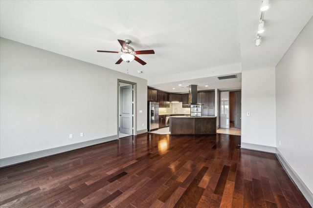 9870 Gaylord Drive 526, Houston, TX 77024