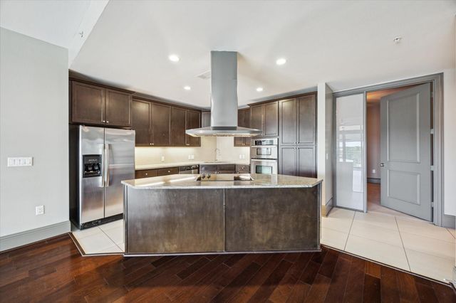 9870 Gaylord Drive 526, Houston, TX 77024