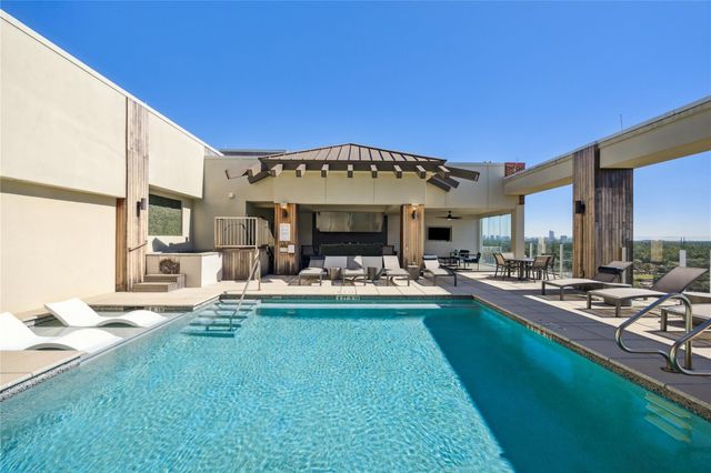 9870 Gaylord Drive 526, Houston, TX 77024