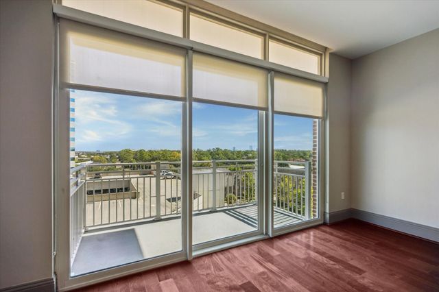 9870 Gaylord Drive 526, Houston, TX 77024