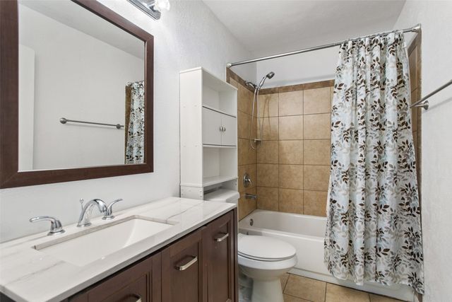 103 New Street, Lone Oak, TX 75453