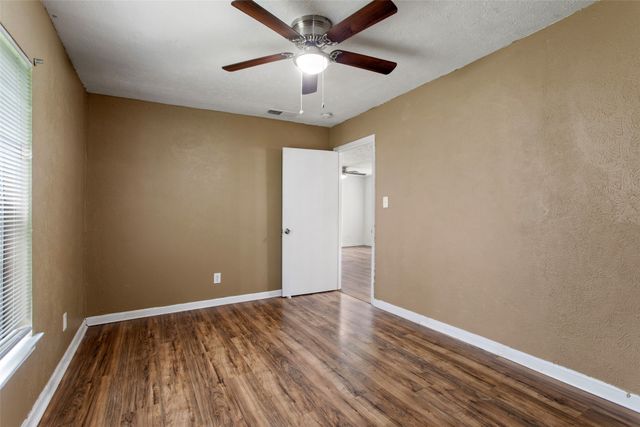 103 New Street, Lone Oak, TX 75453