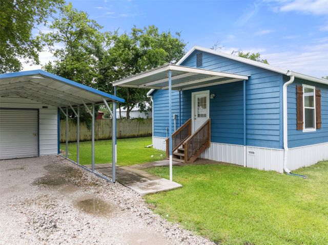 103 New Street, Lone Oak, TX 75453