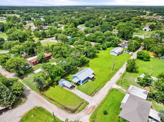 103 New Street, Lone Oak, TX 75453