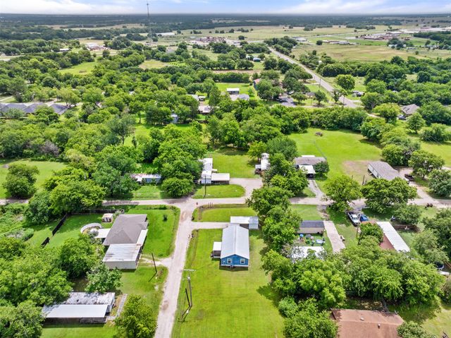 103 New Street, Lone Oak, TX 75453