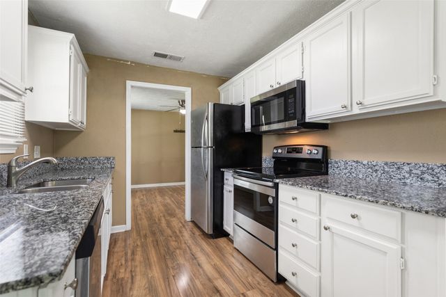 103 New Street, Lone Oak, TX 75453