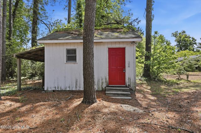 1120 Northside Road, Elizabeth City, NC 27909