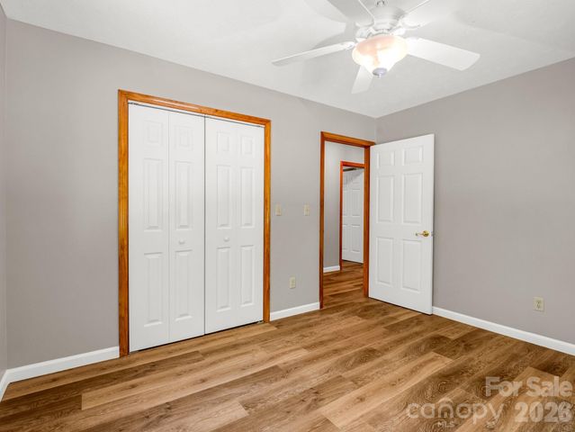 2304 Mountain Page Road, Saluda, NC 28773