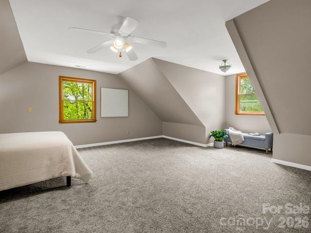 2304 Mountain Page Road, Saluda, NC 28773