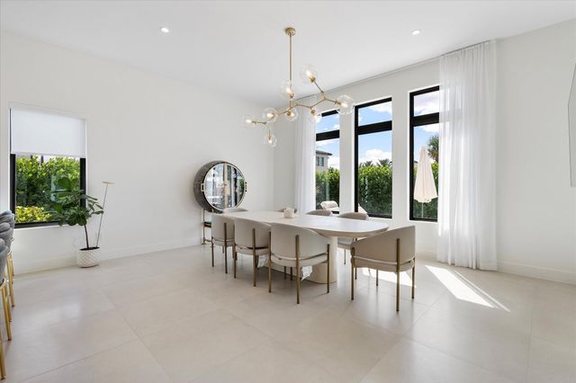 3502 Ashwood Circle, Fort Lauderdale, FL 33312