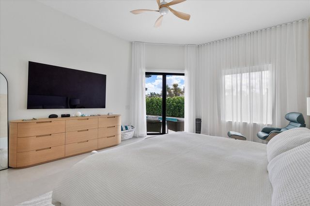 3502 Ashwood Circle, Fort Lauderdale, FL 33312