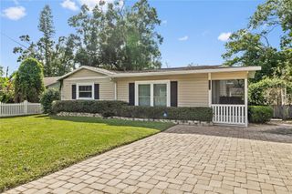 6914 N LYNN AVENUE, Tampa, FL 33604