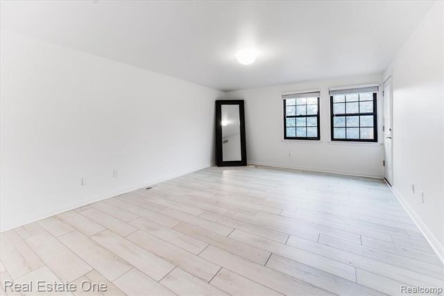 1631 S Hill Boulevard, Bloomfield Hills, MI 48304