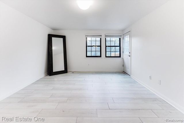 1631 S Hill Boulevard, Bloomfield Hills, MI 48304