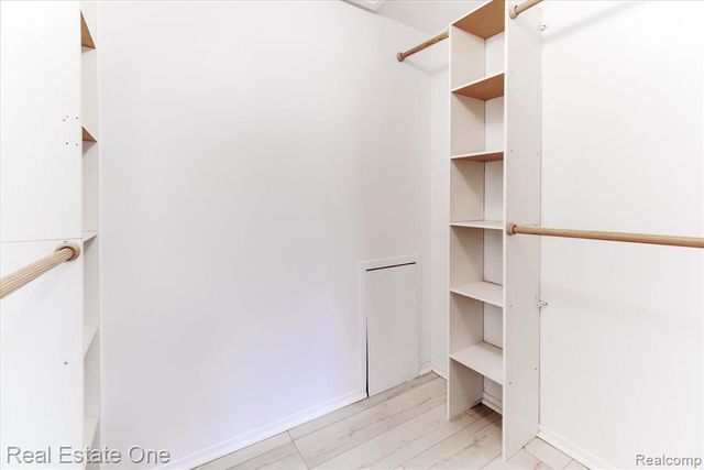 1631 S Hill Boulevard, Bloomfield Hills, MI 48304