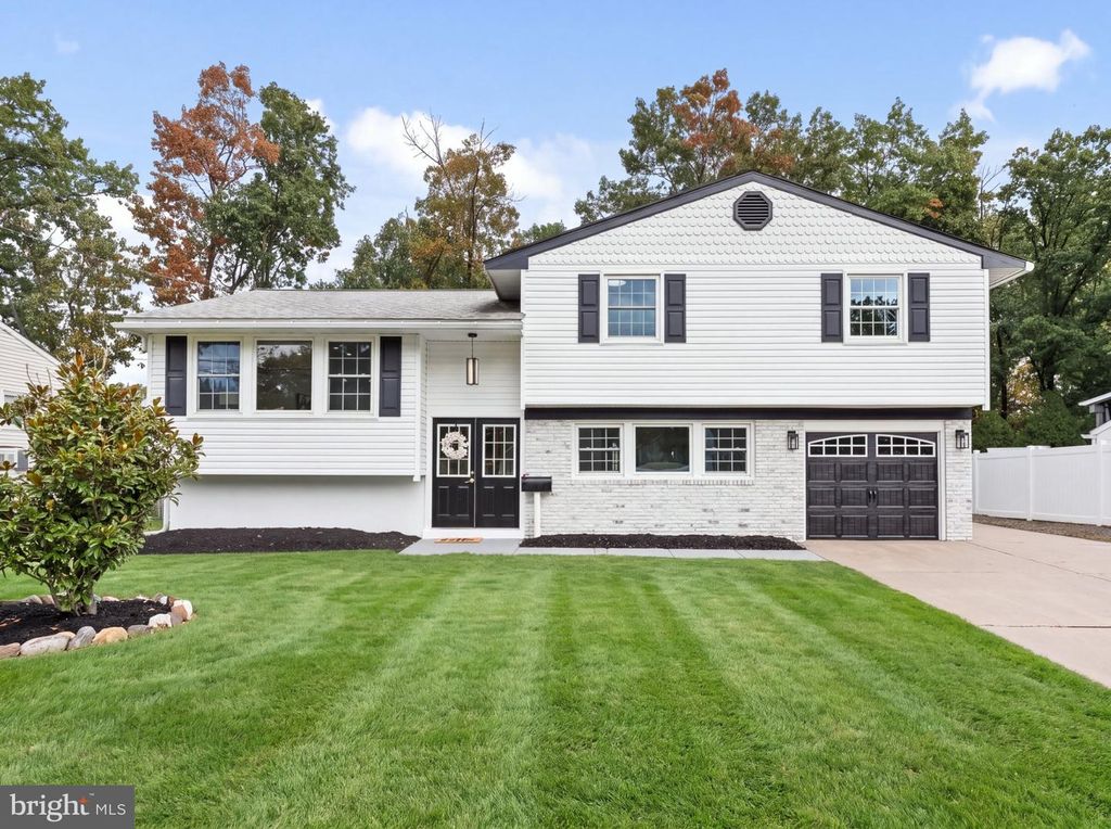 919 GRENVILLE DR, BLACKWOOD, NJ 08012 — exterior